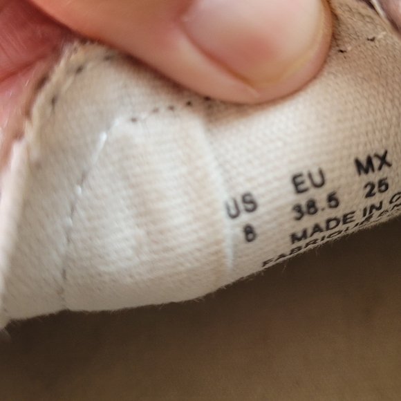 American eagle outfitters leopard print shoes - Picture 3 of 4